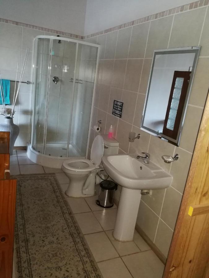 Bougain Villa Guesthouse Winburg Bagian luar foto